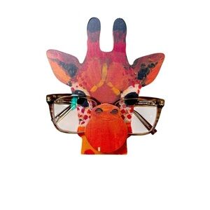 Super Cute Wooden Giraffe Glasses Holder